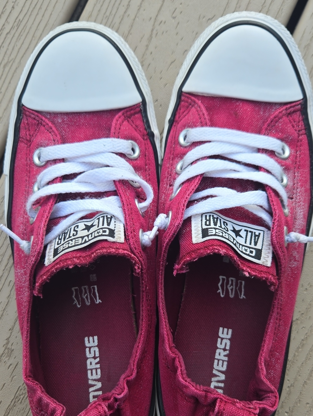 Maroon Shoreline Converse - Picture 7 of 11